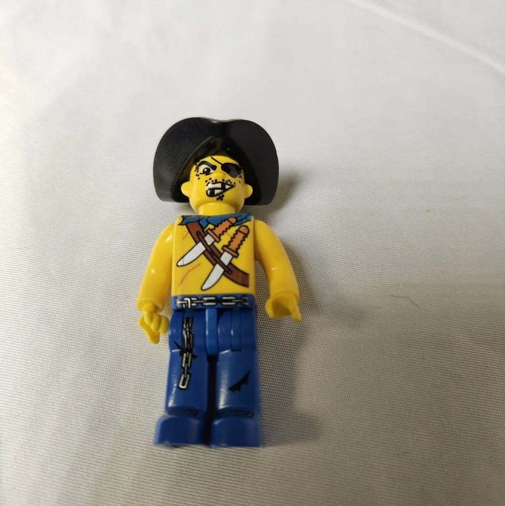 Lego Minifigure Pirates‎ - Drake Dagger Juniors